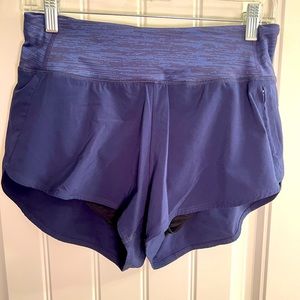 Outdoor Voices 2.5” Hudson Shorts